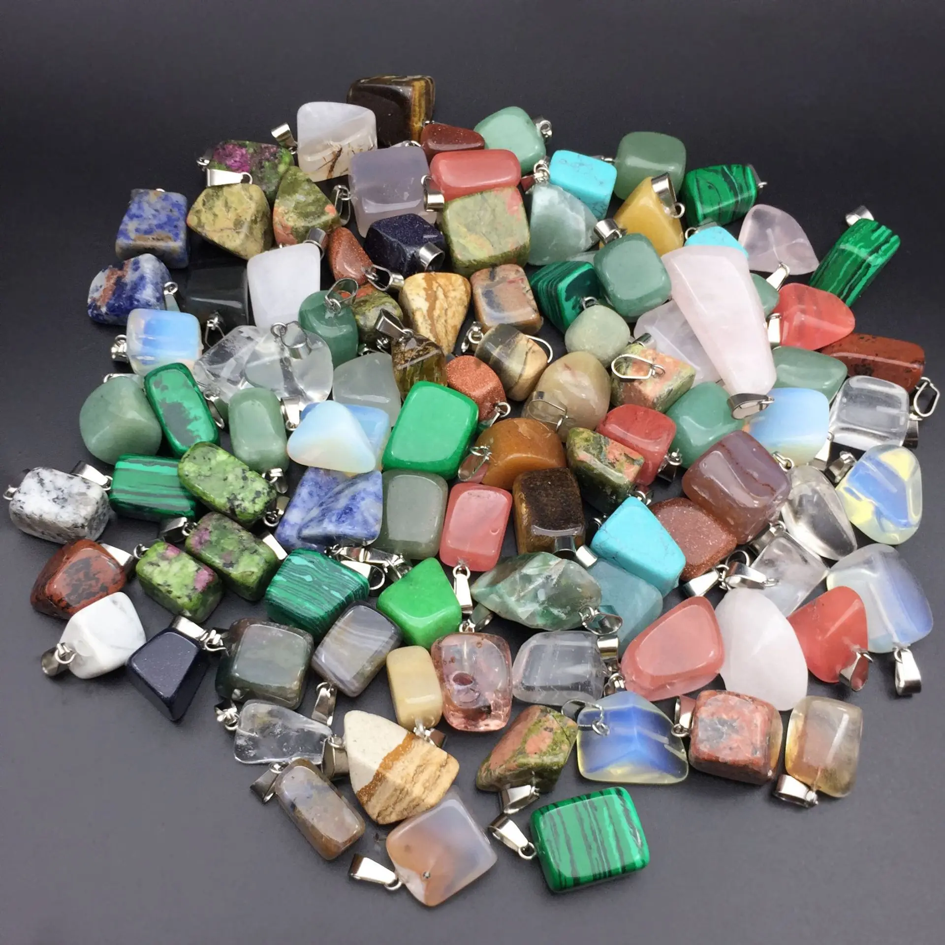 Cross-border jewelry, natural crystal agate small pendant necklace, jade semi-precious stone colorful stone scenic spot explosio