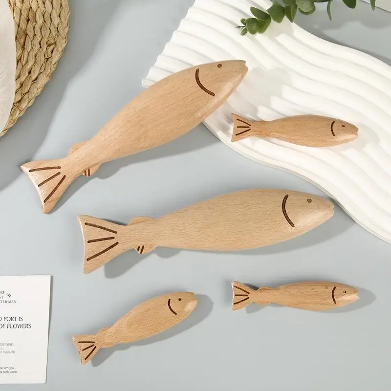 Realistic Handmade Wood Carved Artificial Sea Fish Fake Ornament for Pet Tank Landscaping DIY Craft Accessory