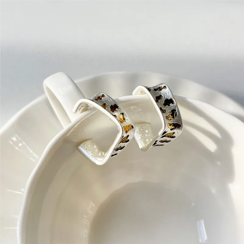 

Женские серьги Sam Panda из стерлингового серебра 925 пробы с лавовым узором, изысканные элегантные универсальные темпераментные ювелирные изделия, подарок, дропшиппинг