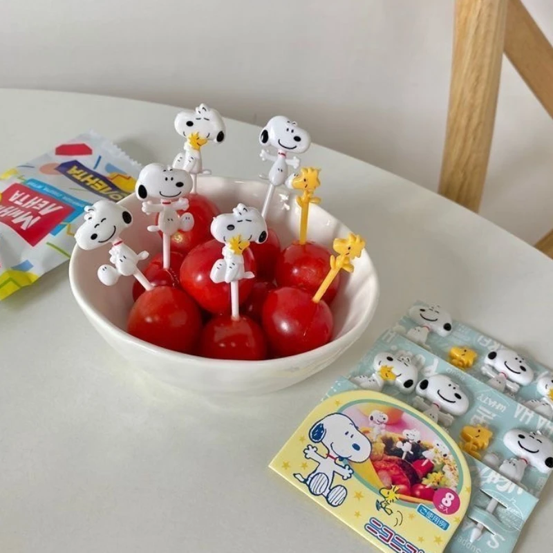 8pcs Snoopys Fruit Fork Mini Cartoon Woodstock Children Snack Dessert Food Pick Toothpick Creative Picnic Bento Party Decor Gift