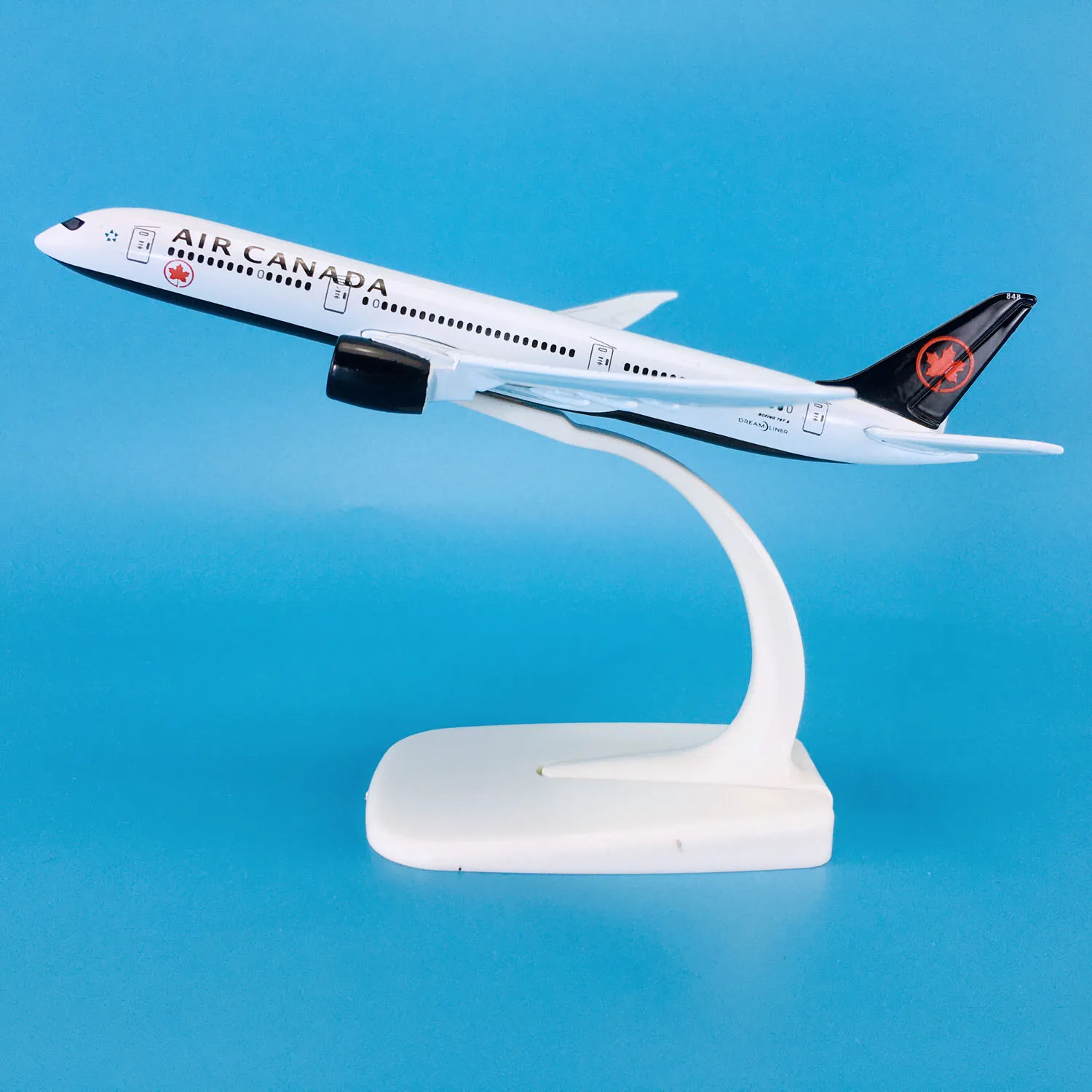 Baza Hot Sale Zinc Ally Material 1:400 16cm Airplane Aircrafts Boeing B787-9 Air Canada Plane Model