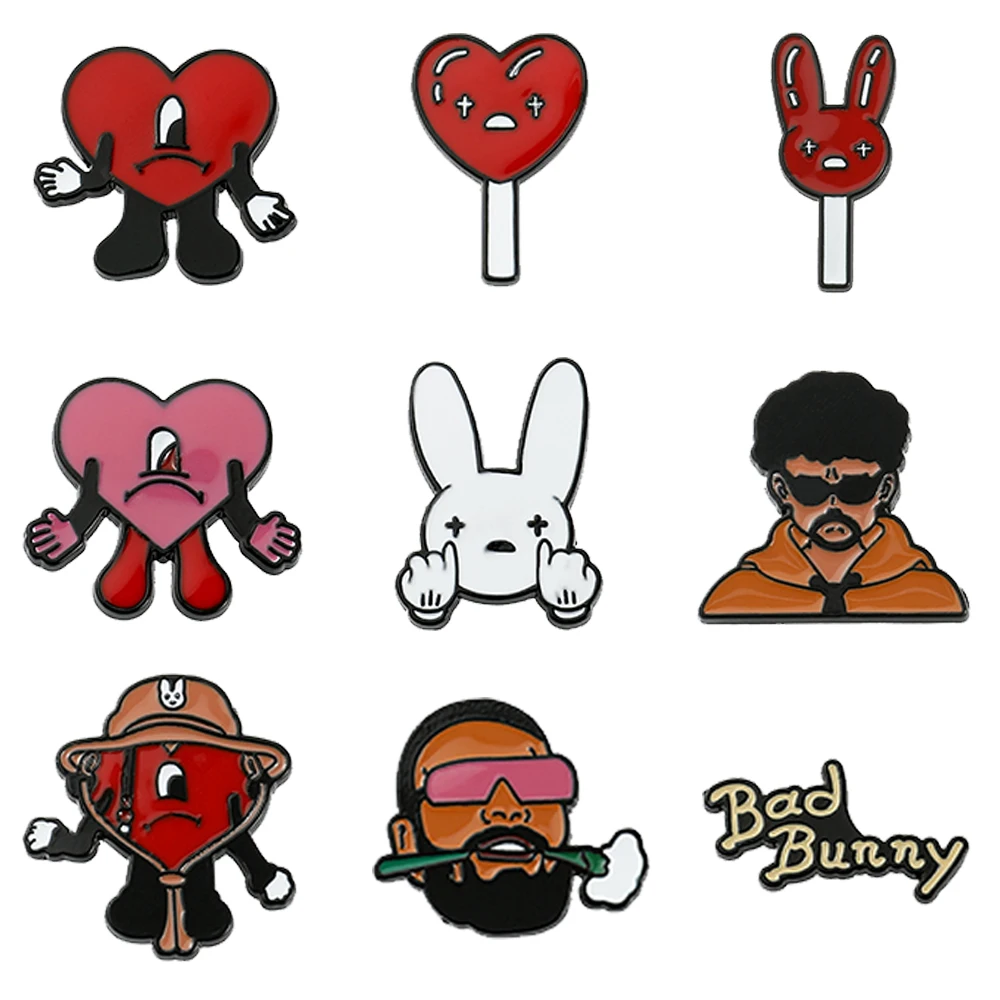 Bad Bunny Hearts Pin Custom Cute spille Shirt risvolto insegnante Tote Bag zaini Badge giacca di jeans accessori per gioielli regali