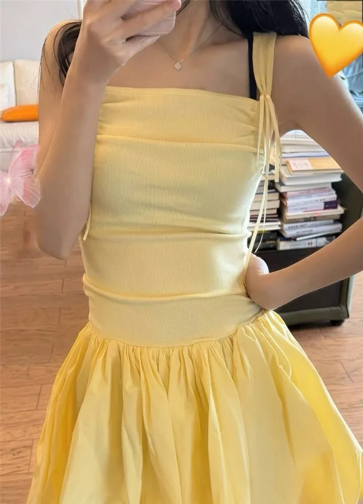 فستان نسائي صيفي أصفر حلو من مزيج القطن عالي الخصر تنورة مكشكشة Strapl Dr طباعة الأزهار ort طول ألف خط Silhou...