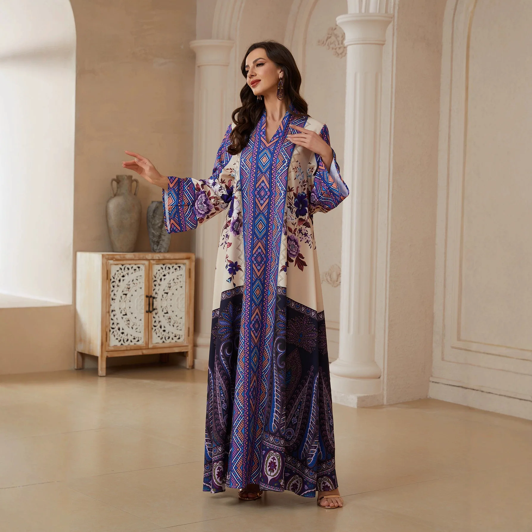 Turkey Fashion Women Plus Size Printed Sparkly Long Sleeve V-neck Trendy Elegant Loose Fit Abaya Dresses Female Clothes Jalabiya