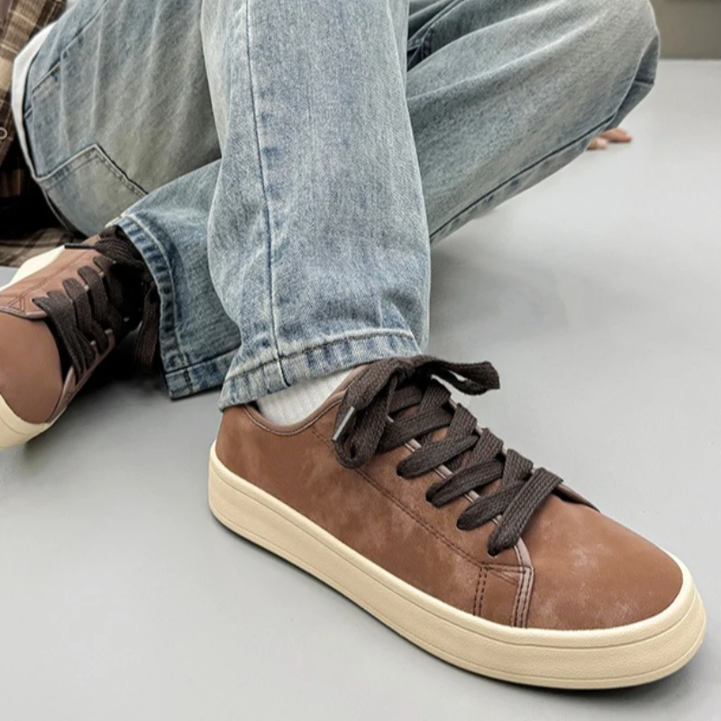 

Мужские модные парусиновые цветные блокированные вулканизированные кроссовки на мягкой подошве с низким берцем и круглым носком на шнуровке, новые нишевые модные брендовые кроссовки