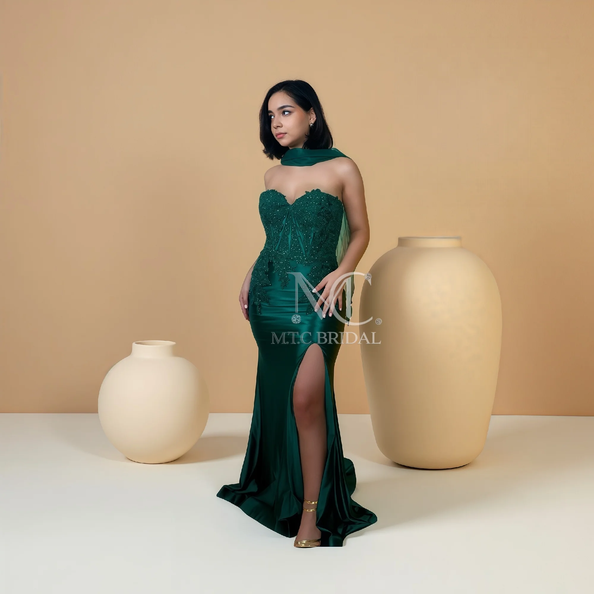 

Stunning Dark Green Mermaid Evening Dress Backless Sweetheart Chic Beading Appliques Satin Long Formal Gowns Custom Made