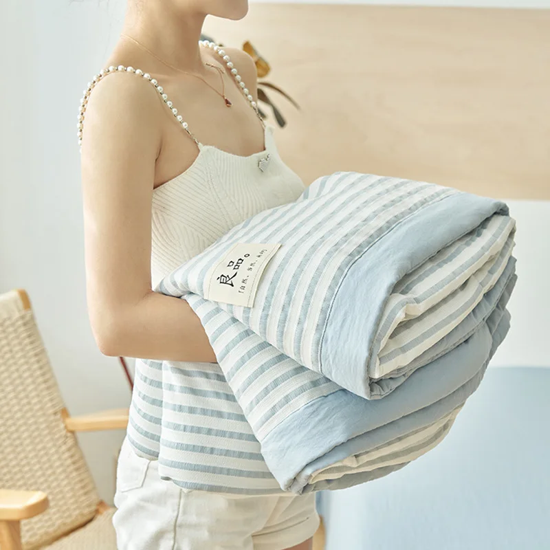 Jacquard Summer Thin Quilt Cotton Fabric Soya Fibre Filling Thin Comforter Air-Conditioned Soft Skin Fiendly Summer Blanket