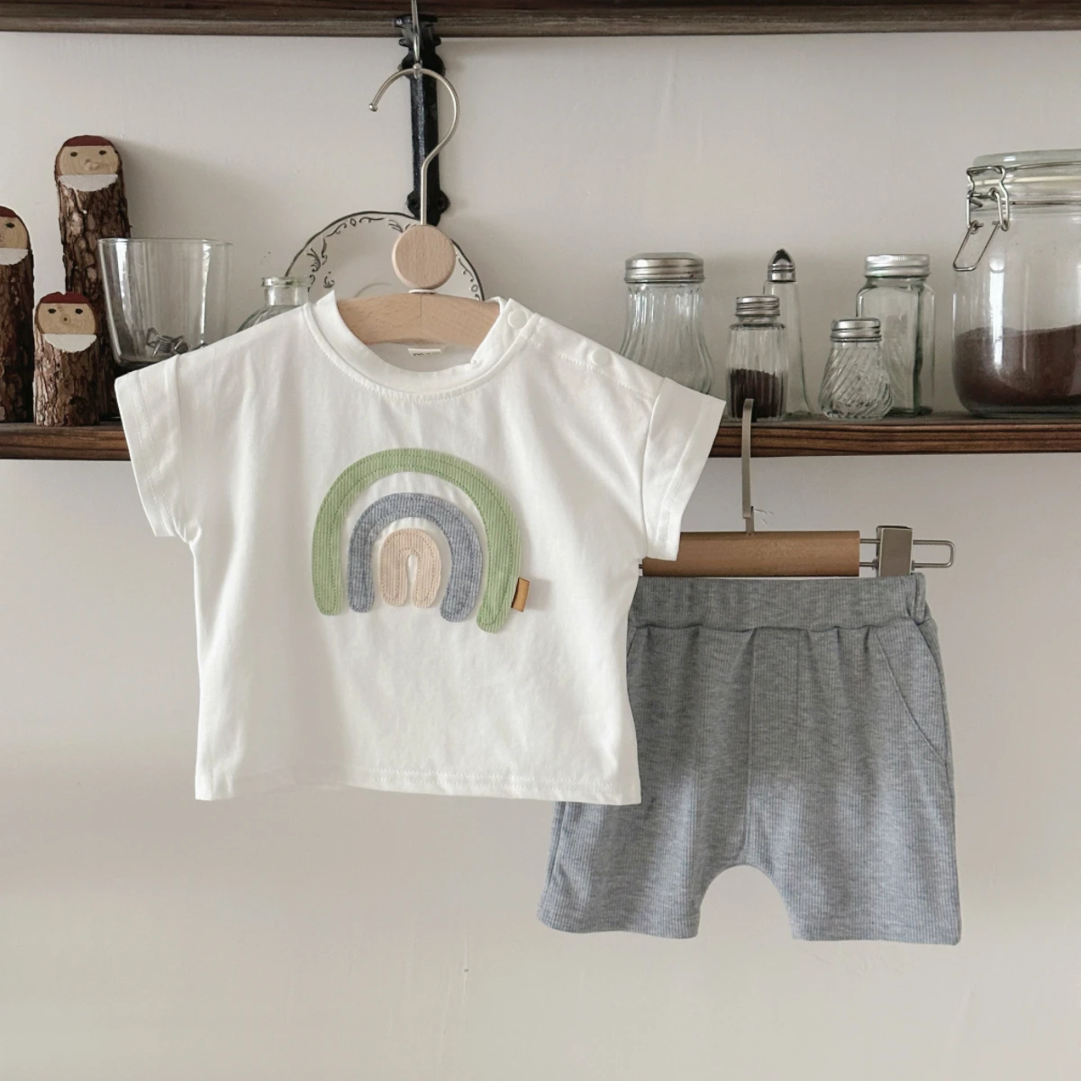 Baby Summer Hot Tracksuits Cute Rainbow Embroidered T-shirt+Shorts Child New Casual Sports Clothes Sets Babies Fashion Set