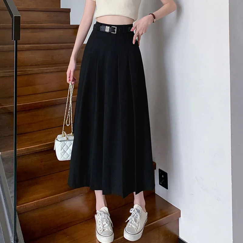 

Women's Black Pleated Skirts Preppy Style High Waisted School Students A-Line Skirts Girl Korean All-Match with Belt Long Skirt
