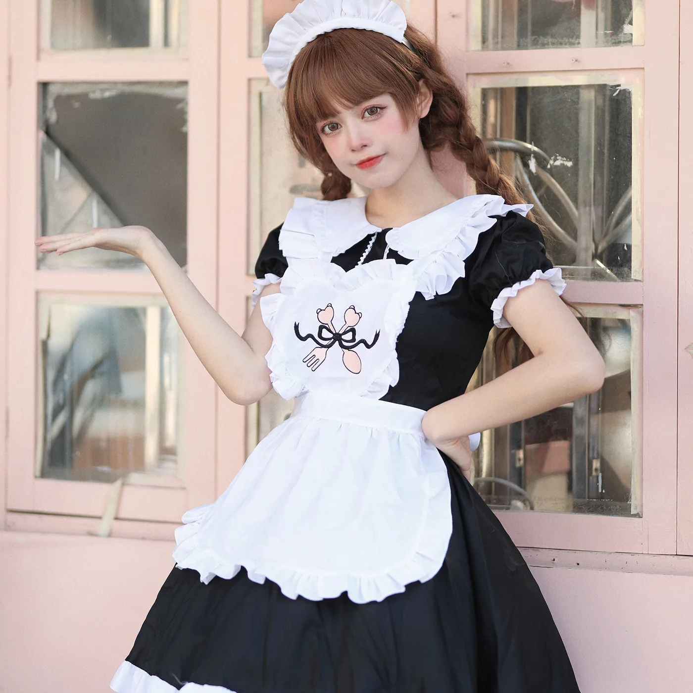 Japanese Akihabara maid outfit Embroidered Chef Lady COS Cute Boss Lolita Suit Two-dimensional Plus Size Costume