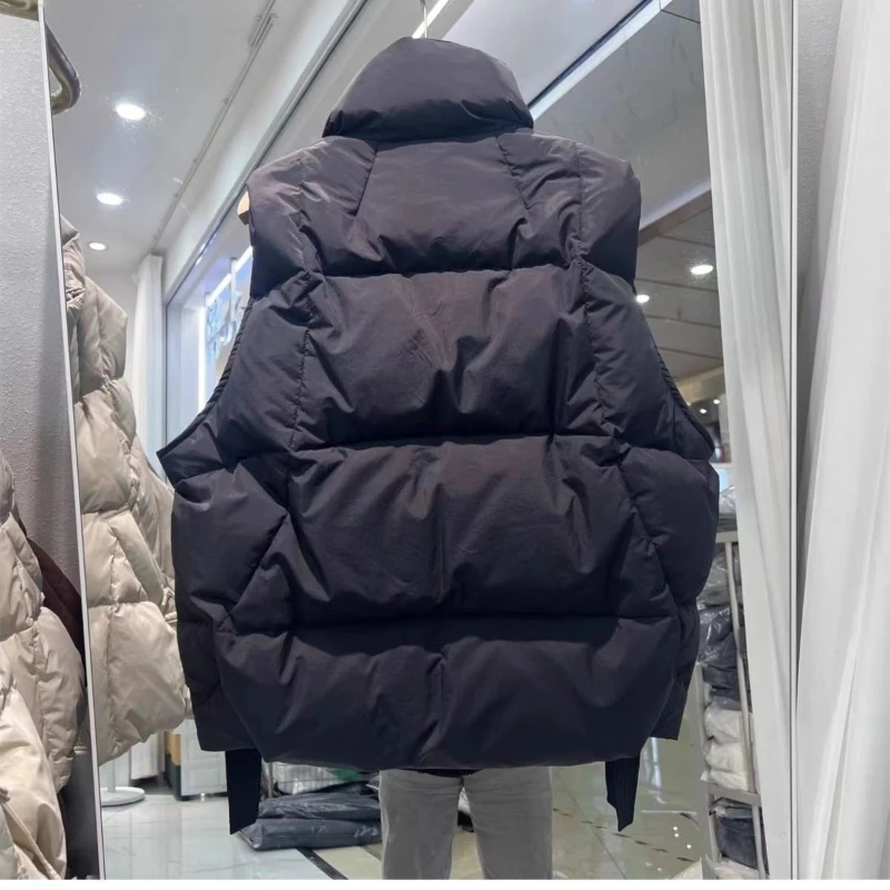 Chaleco de plumón de pato para mujer, chaqueta sin mangas de diseño de lujo, moda coreana, otoño e invierno, 2024, 90%