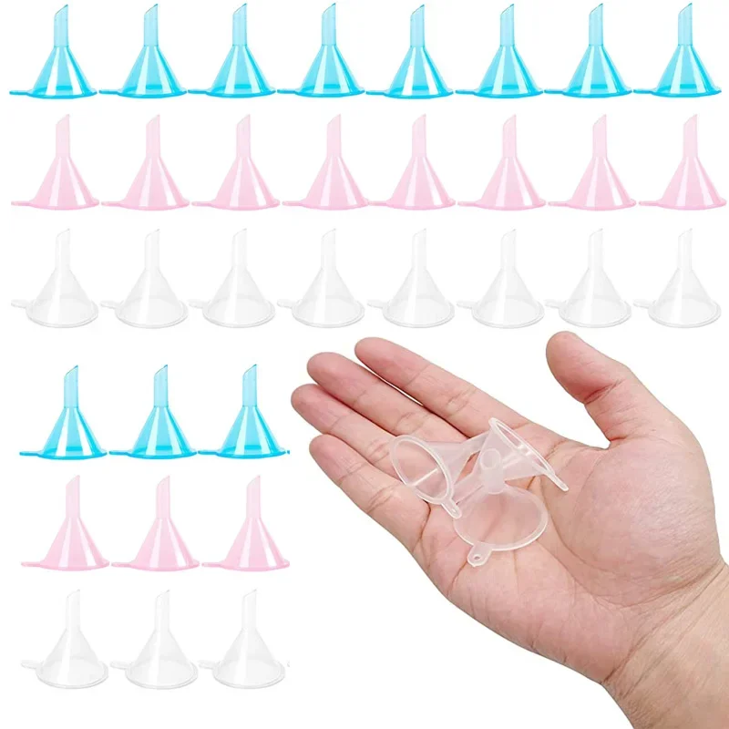 50Pcs Clear Plastic Funnels Mini Funnel for Perfume Fragrance Essential Oils Lab Bottles Sand Art Spices Containers