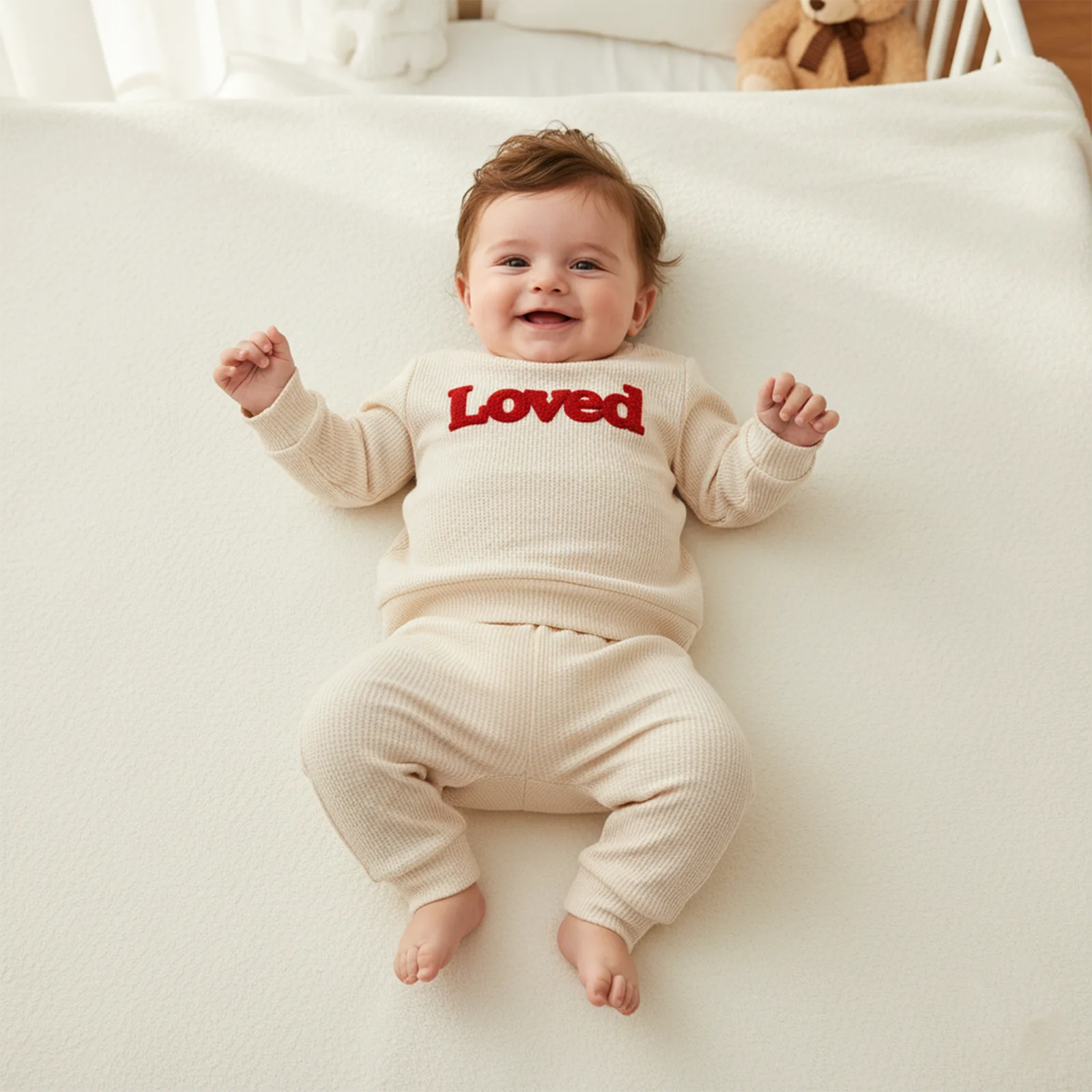 

Осенняя одежда для маленьких мальчиков, пуловер с круглым вырезом и вышивкой на День святого Валентина, толстовка, топы и брюки для бега, комплект