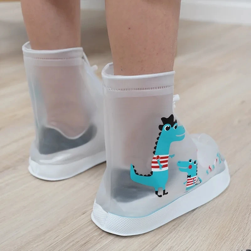 Stagione delle piogge bambini Cartoon scarpe impermeabili Overshoes Galoshes bambini cerniera antiscivolo scarpe da pioggia elastiche Cover per