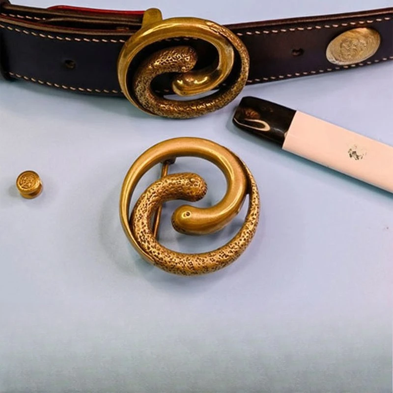 حزام الحزام المتوحش، هدية عيد ميلاد عيد الحب من الجلد الراقية #1