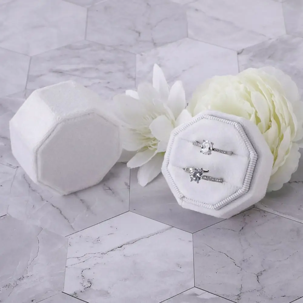New A Pair of Rings Jewelry Box Velvet Hexagon Jewelry Display Packaging Luxury Elegant Ring Box Anniversary