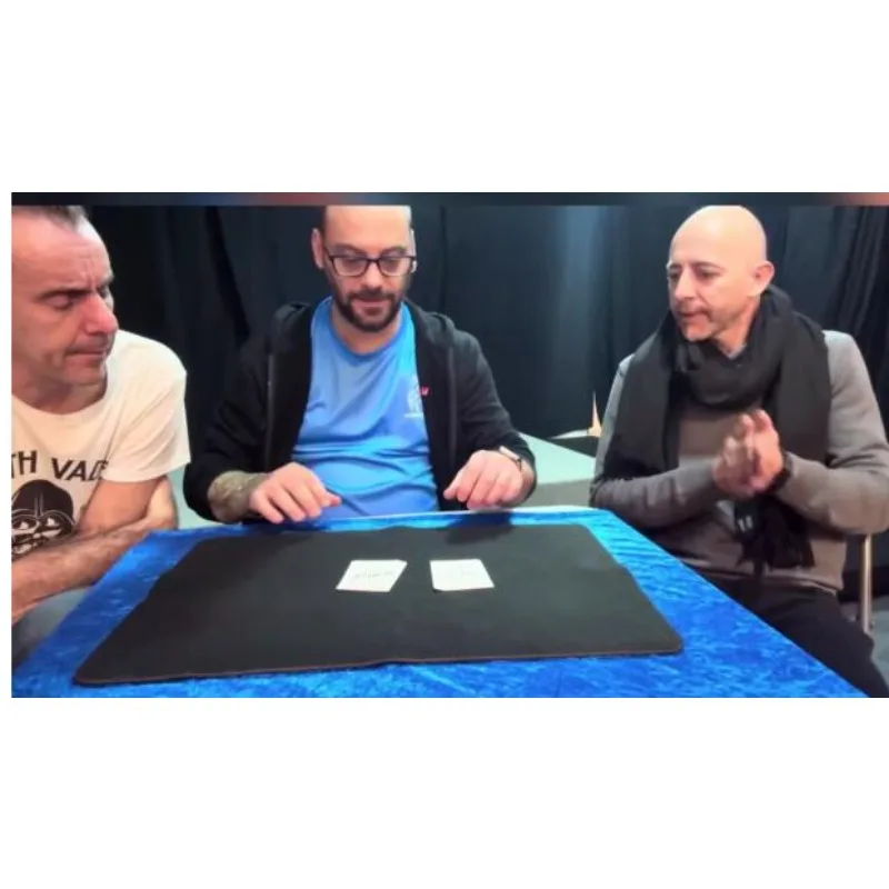 Oil and Water 2.0 By Marc Céliandre Close Up Magic Tricks Gimmicks Poker Deck Magic Props Magician Professional Illusions Magia view 2