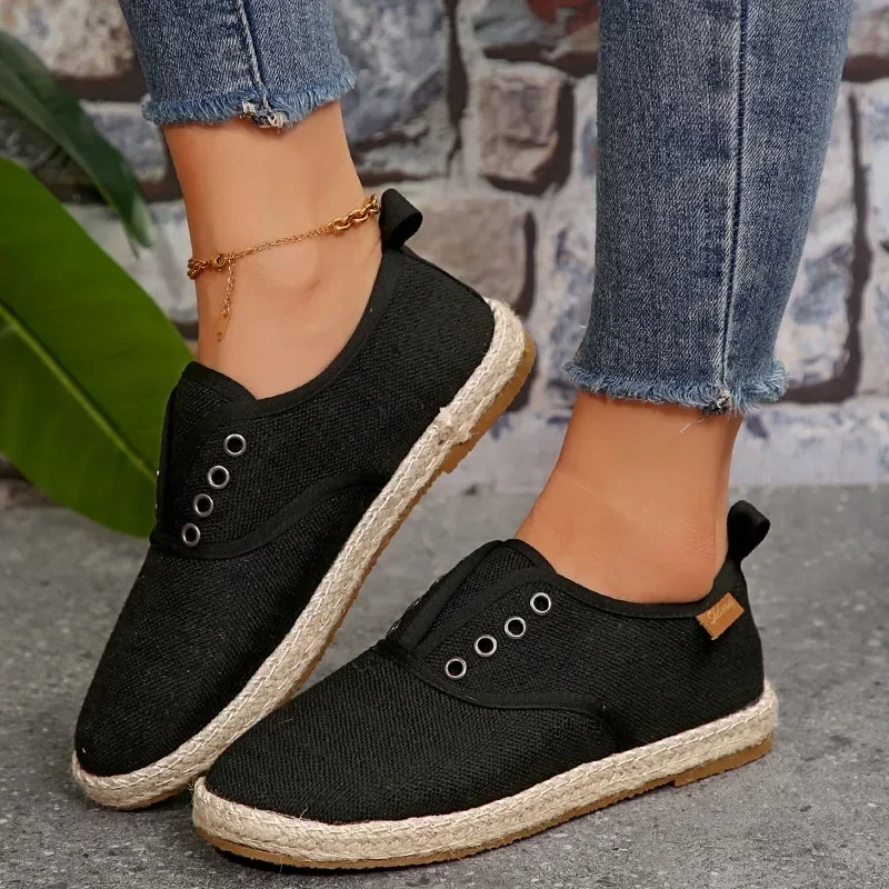 2024 New  Versatile Women's Comfortable Shallow Mouth Round Toe Outer Wear Lightweight Spring and Autumn Women's Flat Shoes