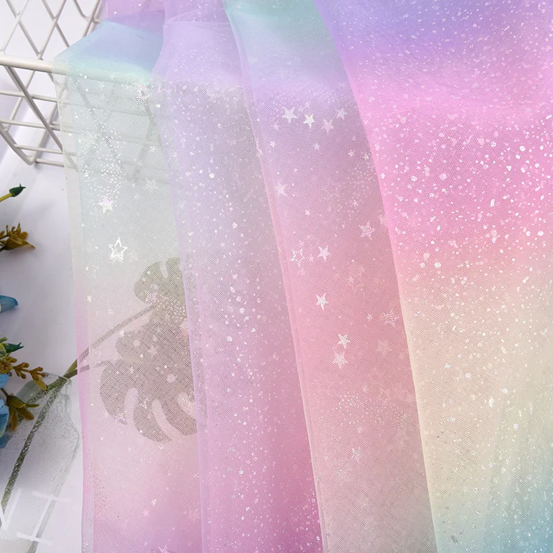 

Радужная тюлевая ткань с полнозвездным принтом, тюлевая ткань для пышного платья и детского платья, ширина 150 см, у дворе