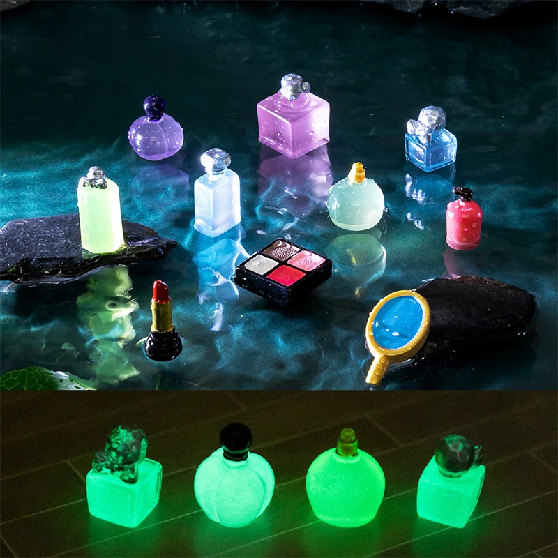 1Set 1:12 Poppenhuis Miniatuur Lichtgevende Parfum Oogschaduw Cosmetische Spiegel Slippers Home Model Decor Speelgoed Pop Huis Accessoires