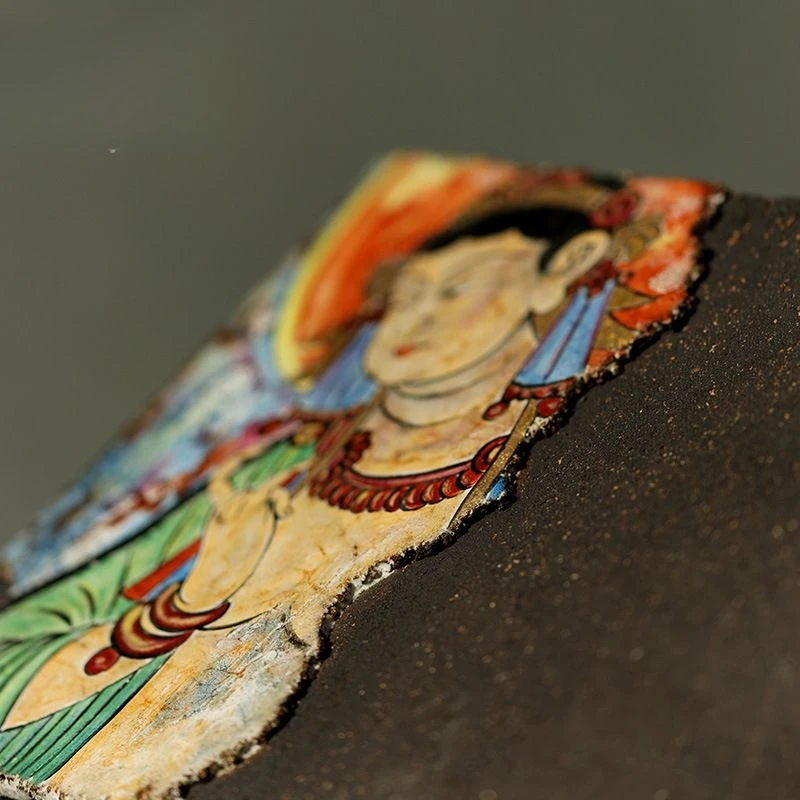 

Dunhuang pot bearing dry brewing table creative old rock mud water absorbing small tea table Zen hand-painted Shino roasted
