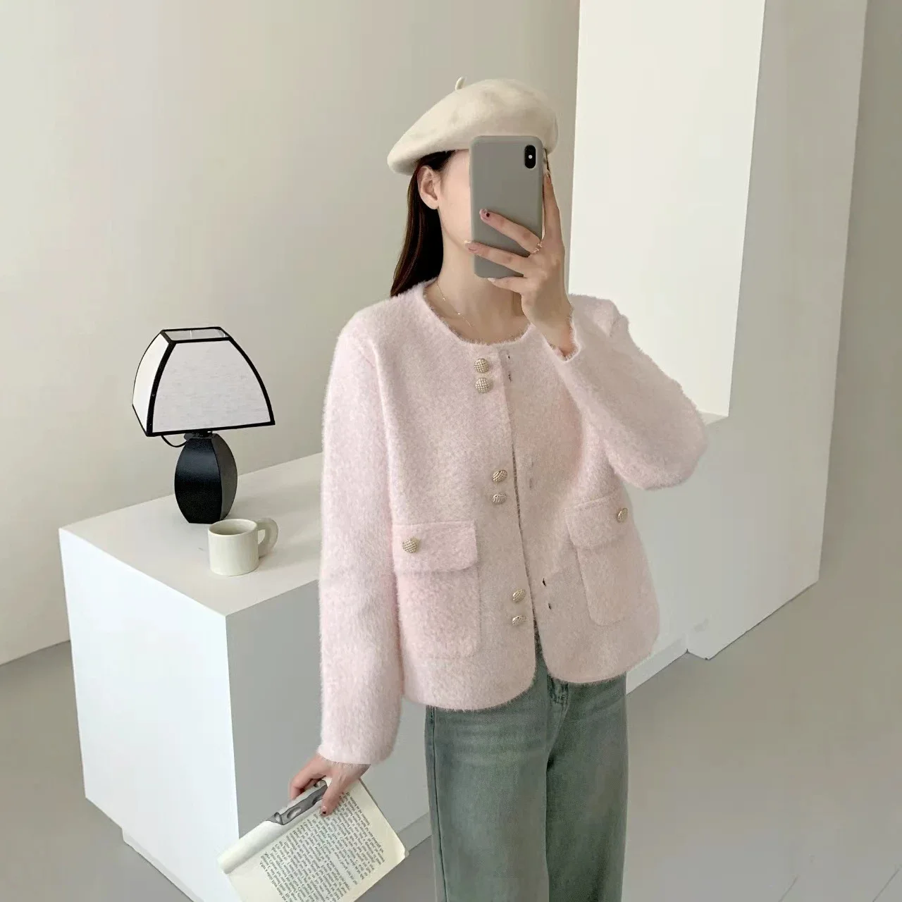 Gentle Small Fragrance Short Coat Outside Jacket Women's Autumn Winter Single Breasted Long Sleeved Top Cardigan Sweater