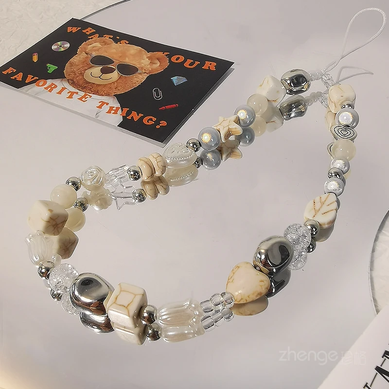 

Женский шнурок ручной работы с бусинами и кристаллами