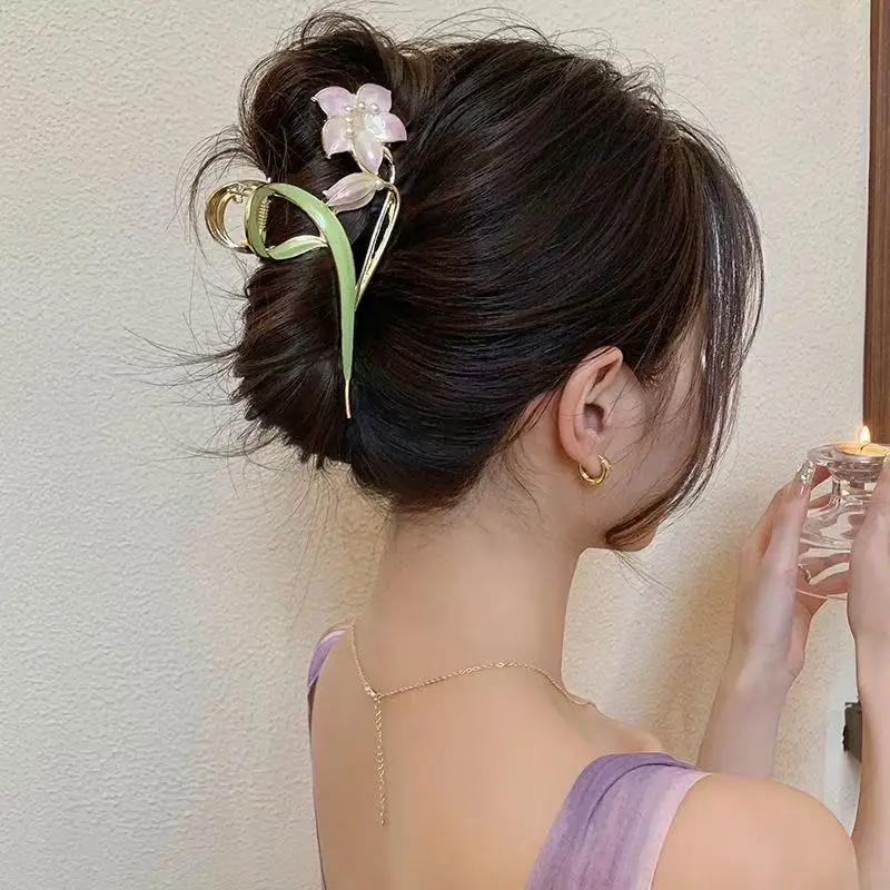 Ladies Elegant Flower Hair Clip Fashion Spring Tulip Fresh Sweet Hairpin Green Pink Metal Ponytail Hair Claw Hair Accessories