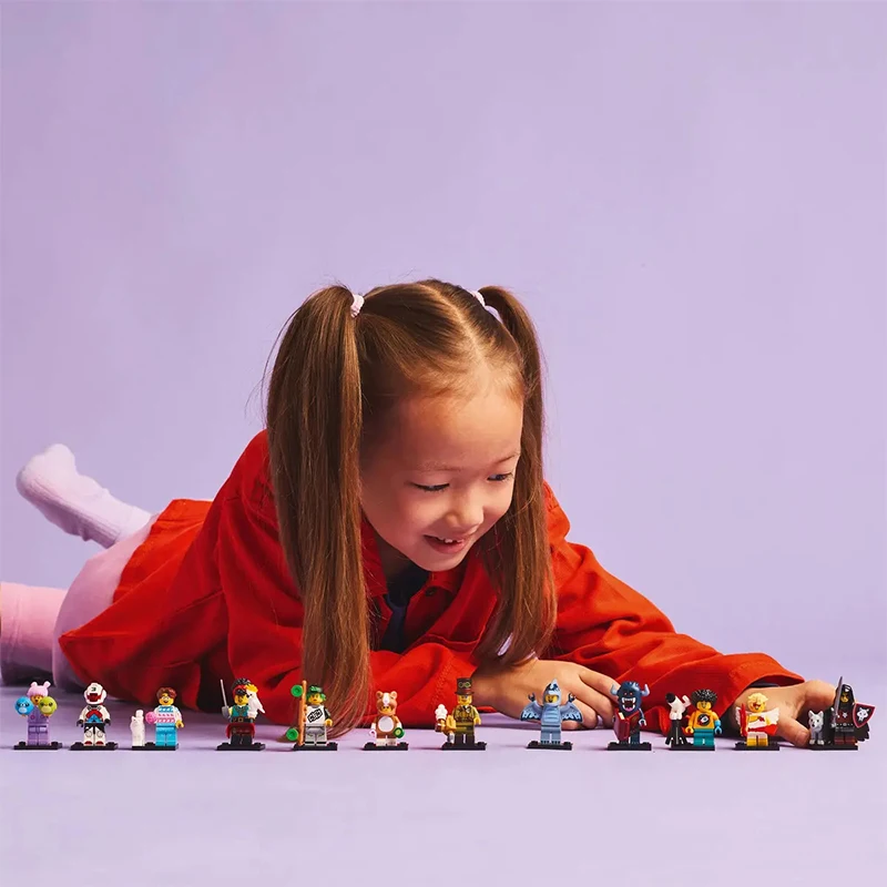 LEGO 71048 Snappin' Striker Series 27: هدية لعبة مكعبات البناء للأطفال مكونة من 12 قطعة