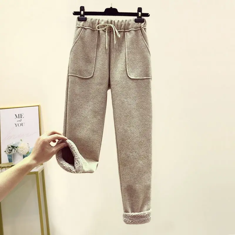 Autumn and Winter Two Piece Age Reducing Fashion Set Women's Thickened Lamb Wool Sweater Woolen Casual Pants