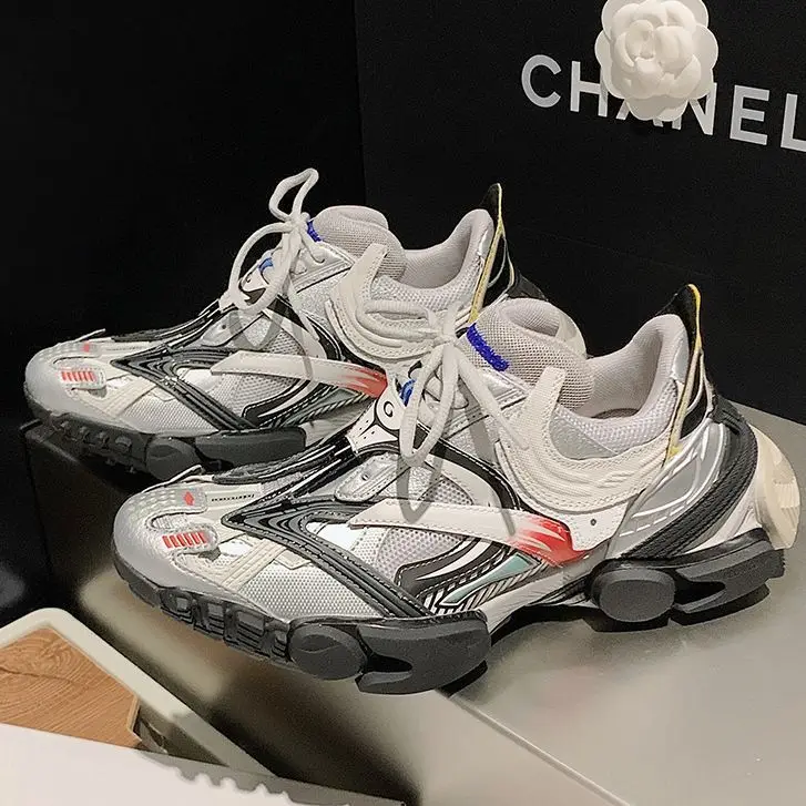 New hot sale 2025 summer unisex breathable outdoor lightweight professional hiking shoes Very good