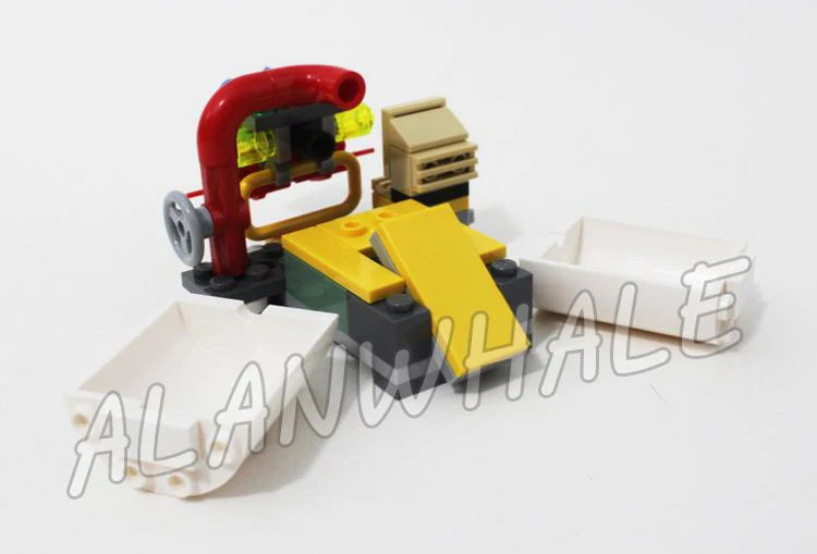 136pcs Super Fighter The Joker Balloon Escape Backpack Power Plant 10626 Building Blocks Boy Compatible With Model