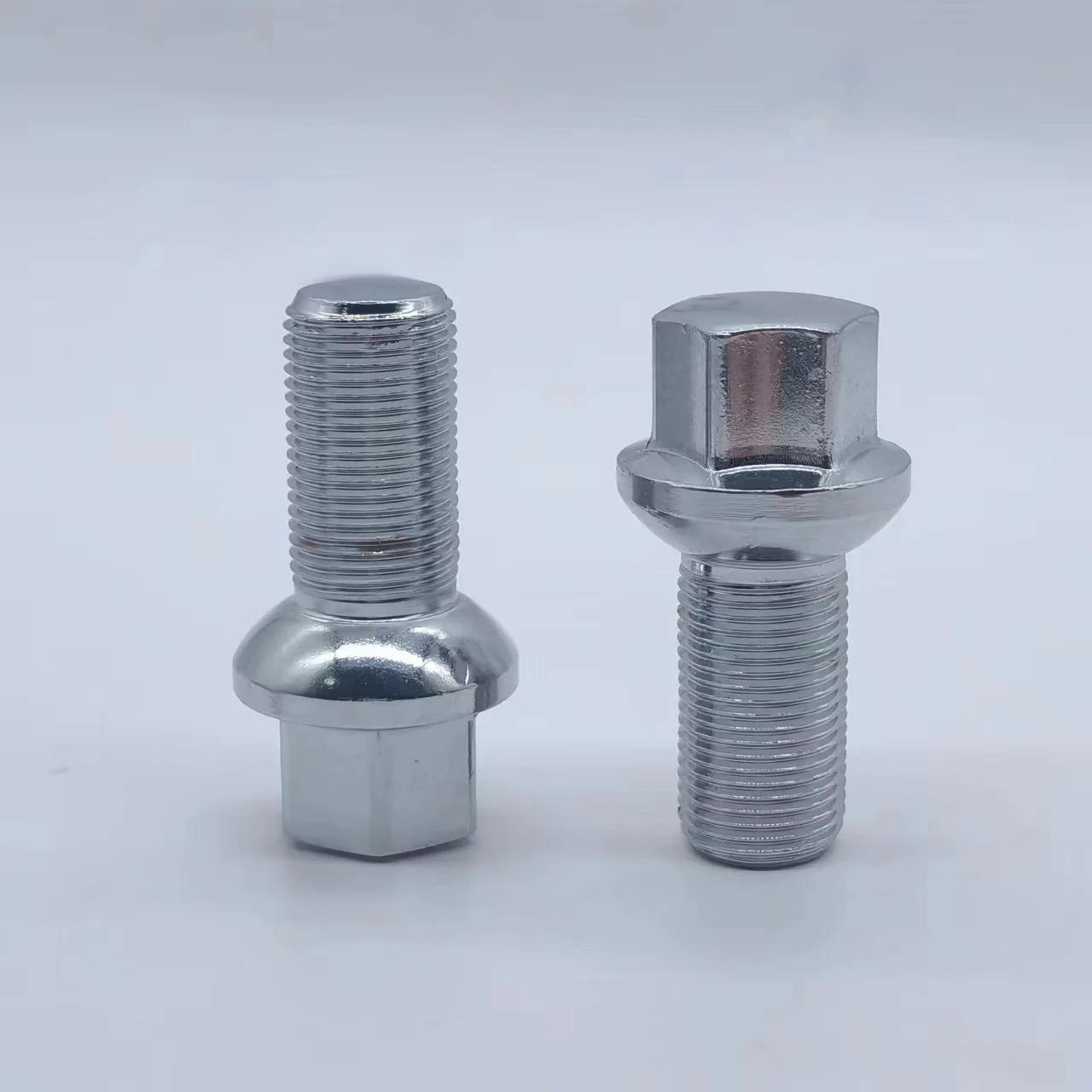M15*1.25 suitable for the new car parts, tires, screws, wheel hub modification bolts