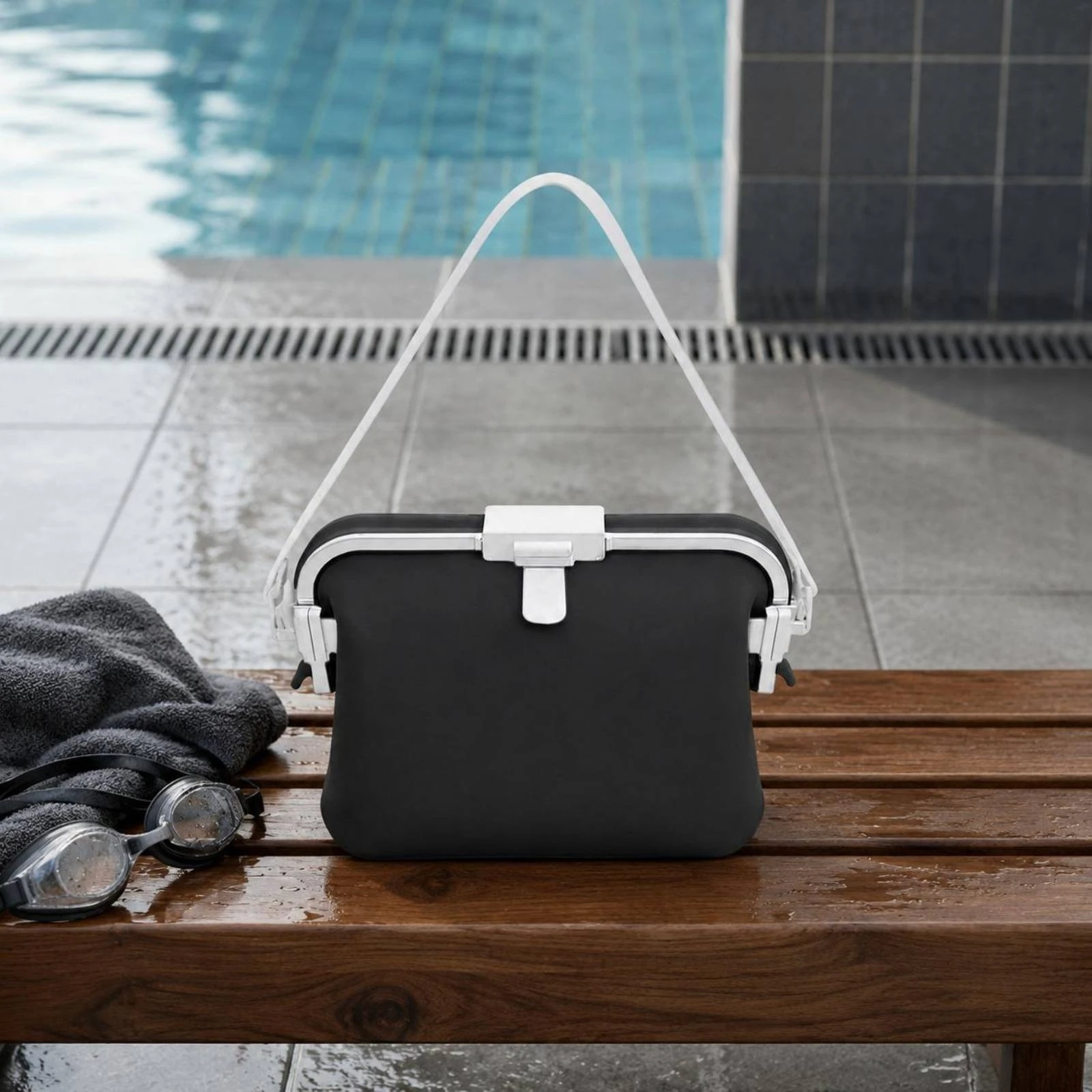 Borsa a tracolla grande in silicone, borsa leggera resistente all'acqua, borsa portaoggetti antisabbia per nuoto in spiaggia, viaggi all'aperto