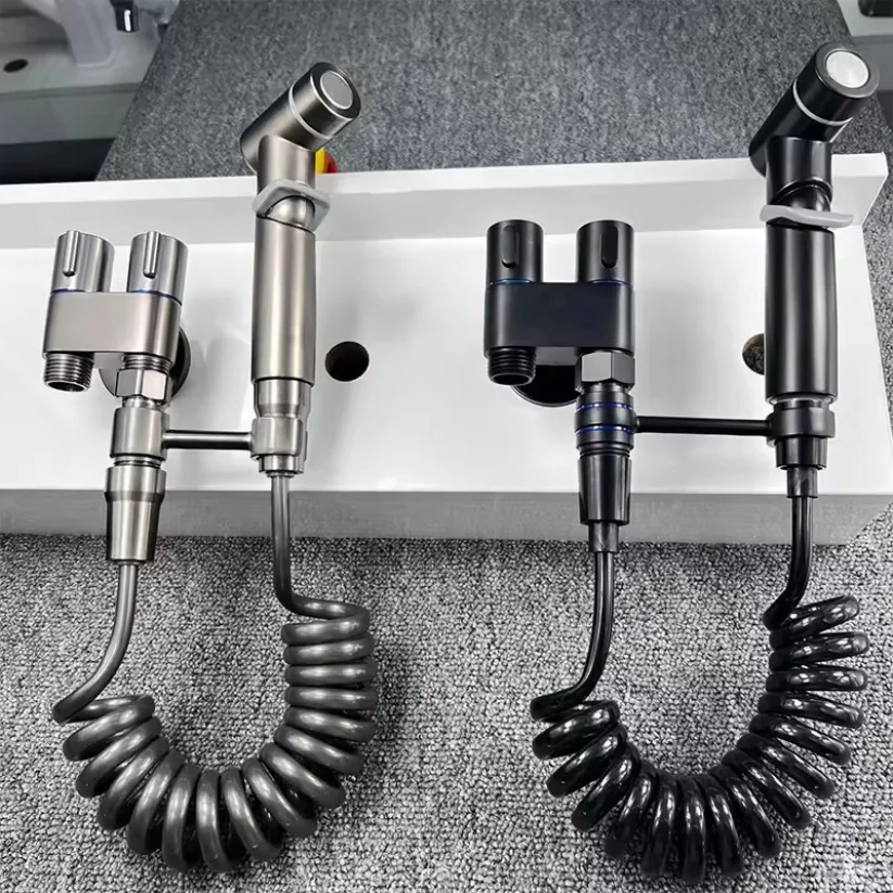 

One-In Two-Out Toilet Companion Flushing Spray Gun Faucet for Bathroom High-Pressure Household Cleaning Supplies