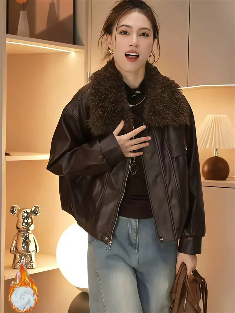 Women's Leather Jacket Fleece-lined Thickened Autumn Winter Coat New Detachable Fur Collar Stylish Warm Leather Outwear Tops