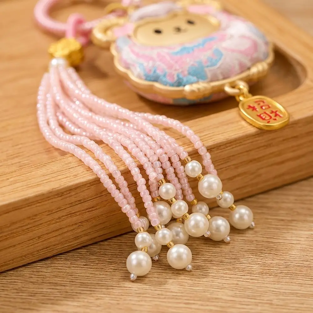 Imitations-Song-Brokat-Anhänger „Jahr des Schafes“ mit Quaste, chinesischer Schaf-Anhänger, traditioneller Segen – Detail 2
