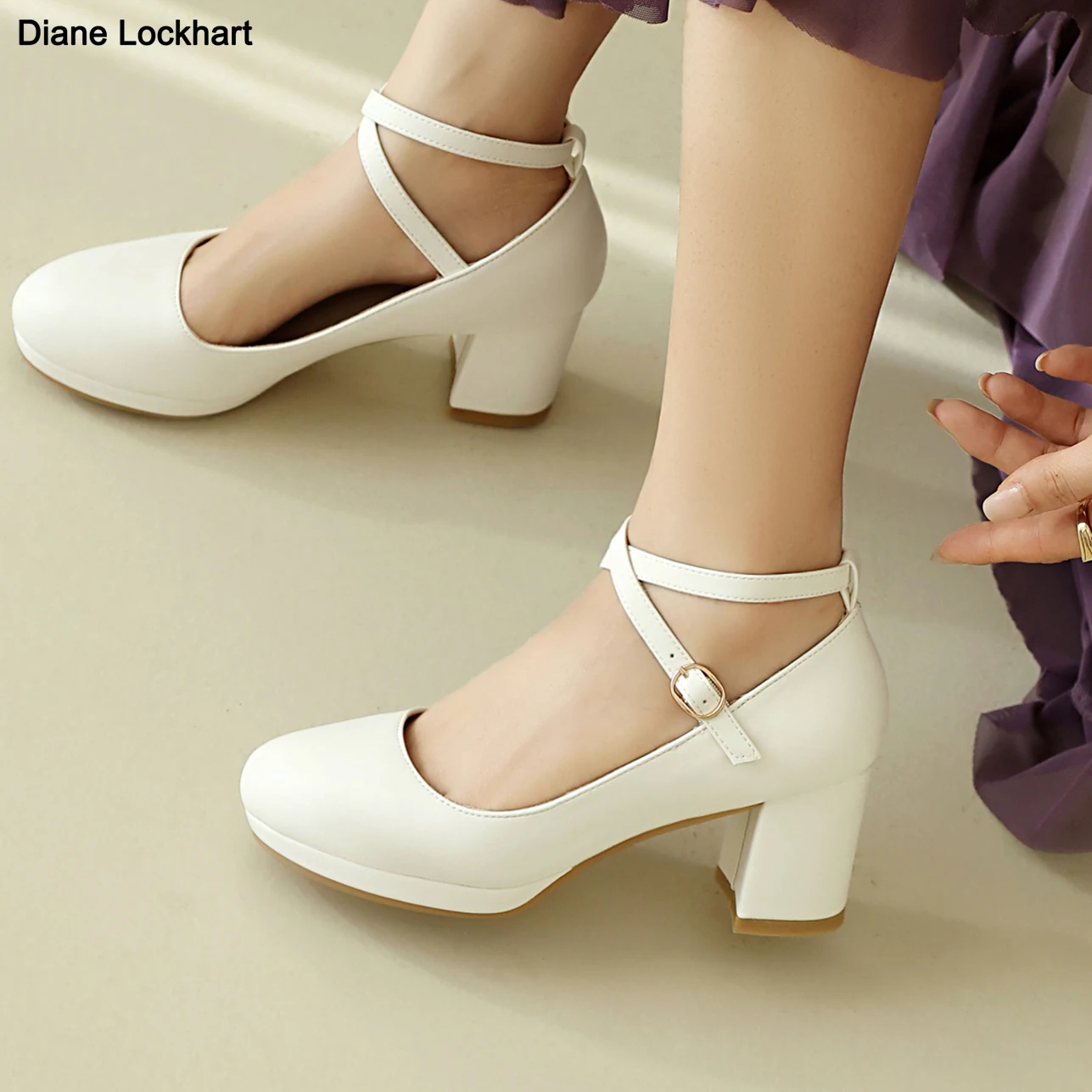 

Белые женские туфли, привлекательные туфли для невесты, каблук 6 см, туфли-лодочки с круглым носком, женские туфли на толстом высоком каблуке с пряжкой с закрытым носком, бесплатная доставка