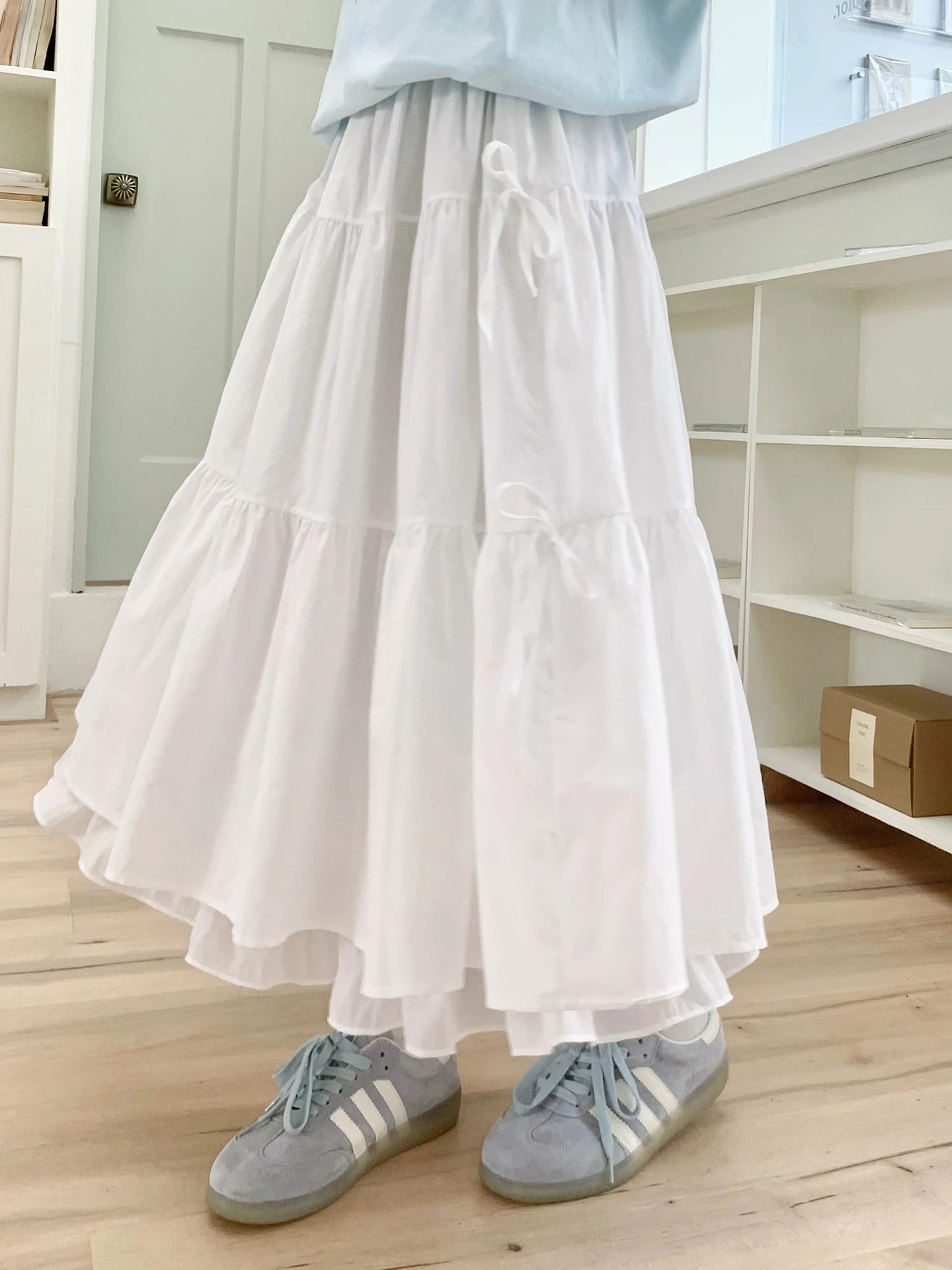 

White Cake Pattern Half Skirt with Double Layer Knot for Women Summer New Style Breathable Skin-Friendly High Waist...