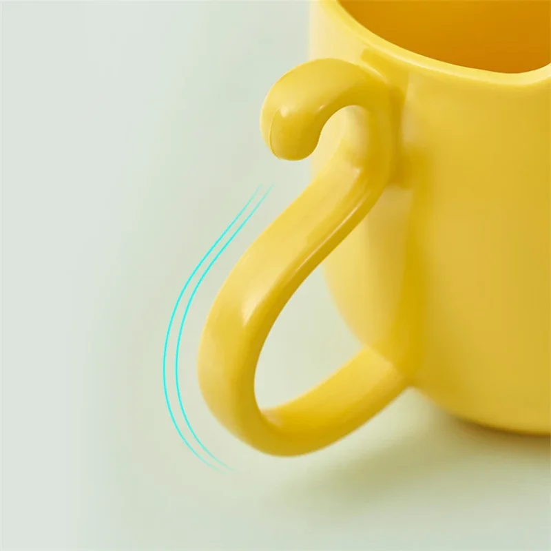 Cute Plastic Cups Cartoon Toothbrush Gargle Cup Creative Cat Dog Mouthwash Cup Wash Brush Cups Household Bathroom Supplies
