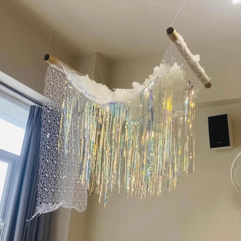 Kindergarten classroom Huanchuang layout class art area creative DIY pendant cloud colorful laser crystal curtain