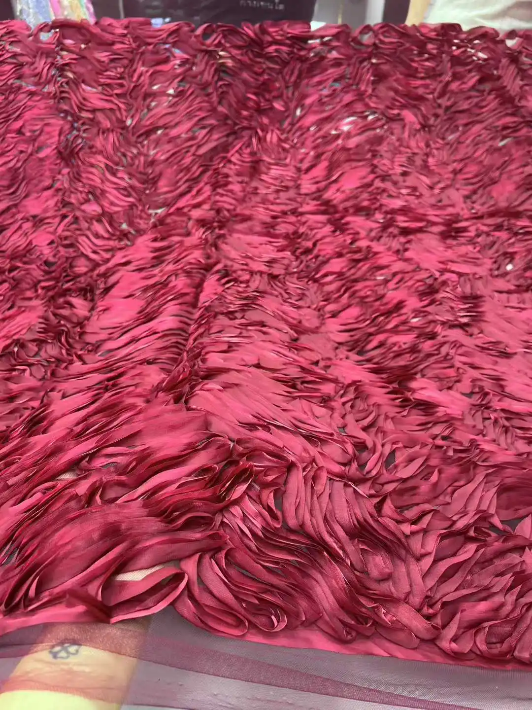 アフリカの3Dフラワー生地 5ヤード 2025年 高品質 刺繍入り フランス ナイジェリア メッシュレース生地 結婚式 パーティー ドレス 女性用