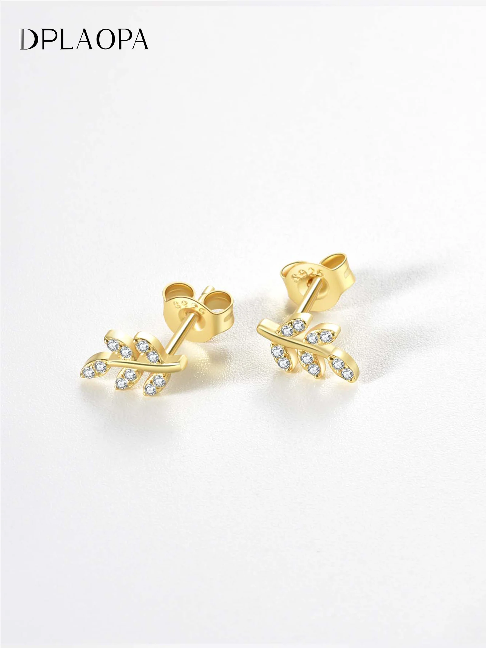 

DPLAOPA 100% 925 New Sterling Silver Clear Zircon CZ Stud Earring Pirecing Women Minimalist Delicate Jewelry