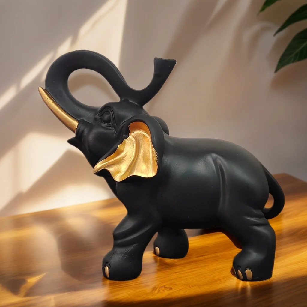 1 Piece of Black Gold Lucky Elephant Statue Ornament, Accessible Luxury Art Style, Living Room Desktop Decoration, Home Soft Decoration Display Good Items