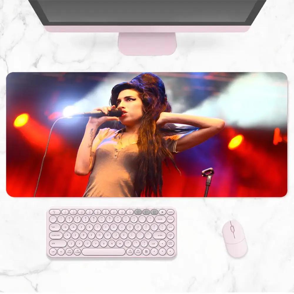 Singer Amy Winehouse Legardary MAISTO Mouse Pad Anime Game Mouse Pad Computer Desk Pad Office Carpet Laptop Mouse Pad