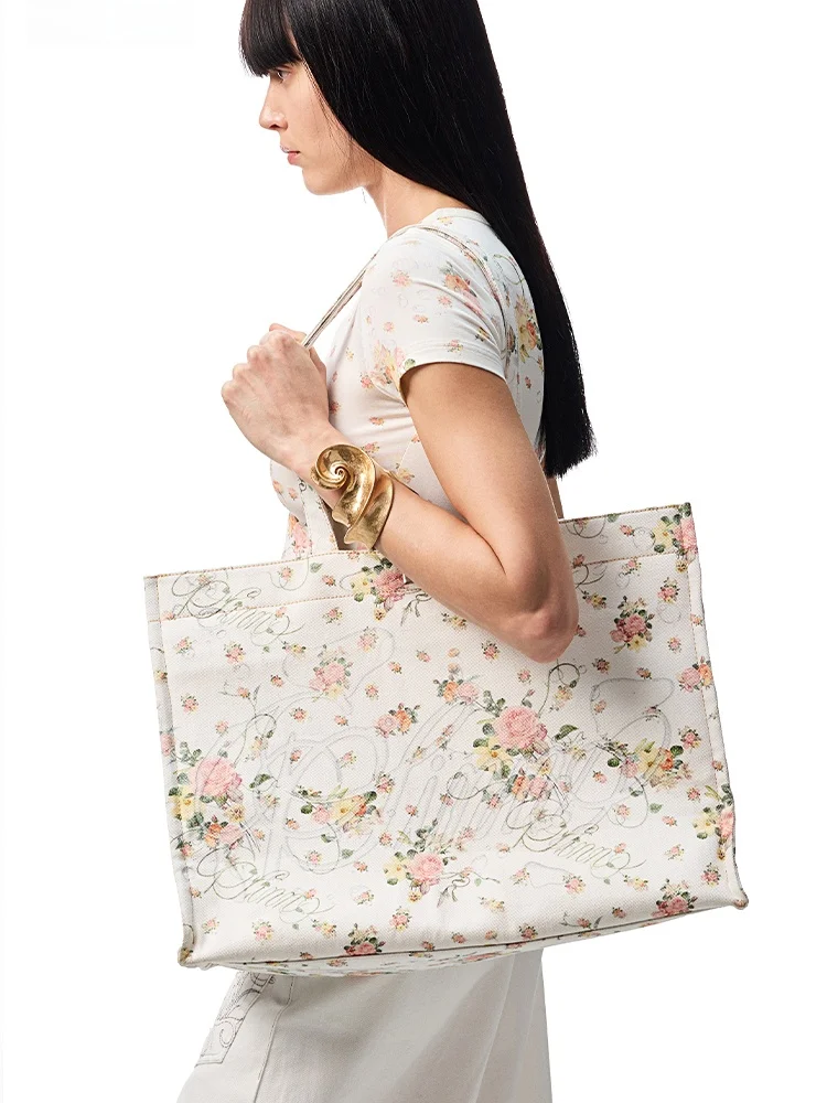 

JINN STUDIO Classic Floral Print Large Capaci Tote Bag Vaion Sle Metal Heart Lo Commuting Summer 2025 Women's T-irt