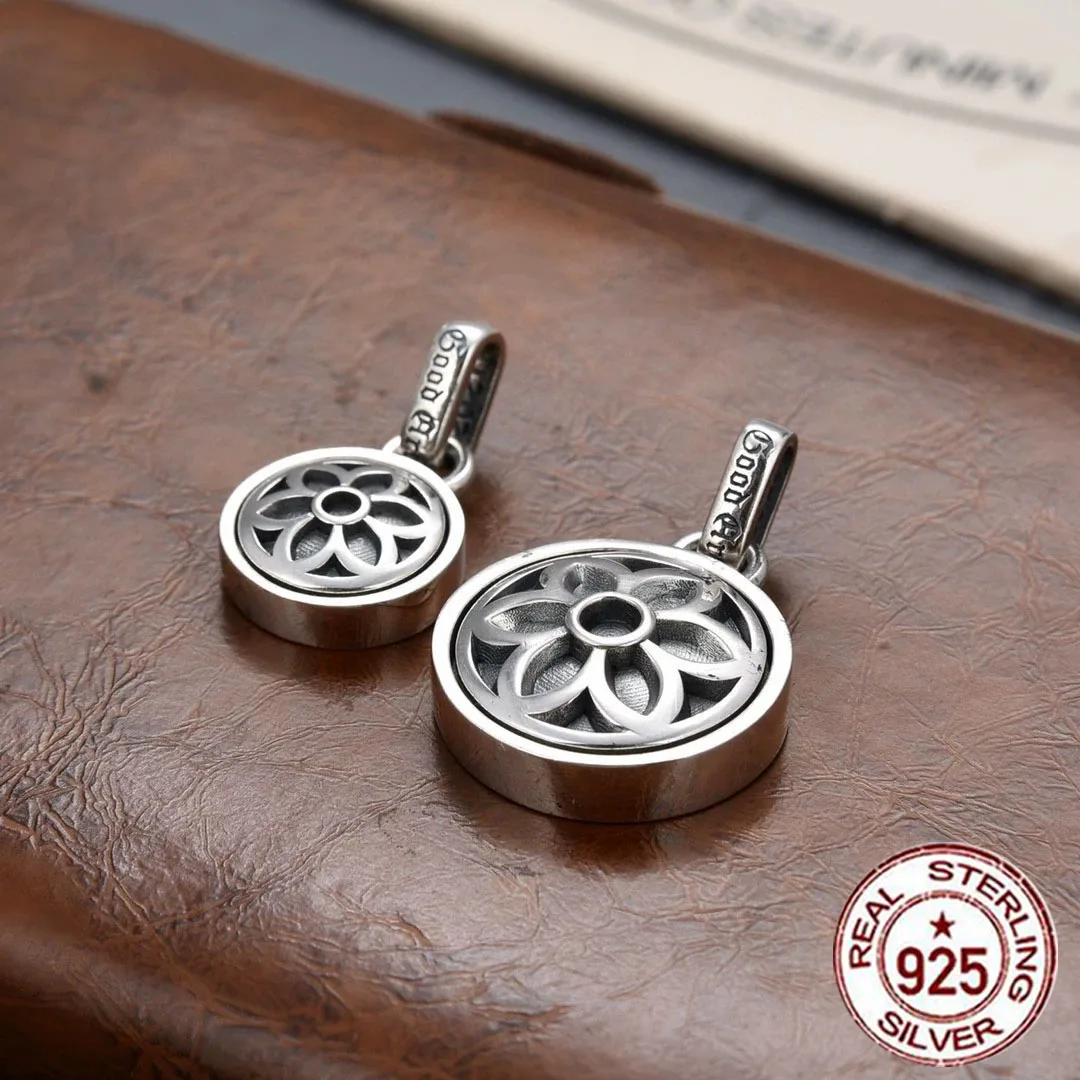 Rotating S925 sterling silver necklace pendant for couples Cherry blossom thick pendant retro personalized accessory