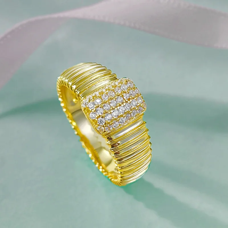 Live Broadcast of The New S925 Silver Striped Retro French Ribbed European and American Instagram Cool Wind Ring Niche