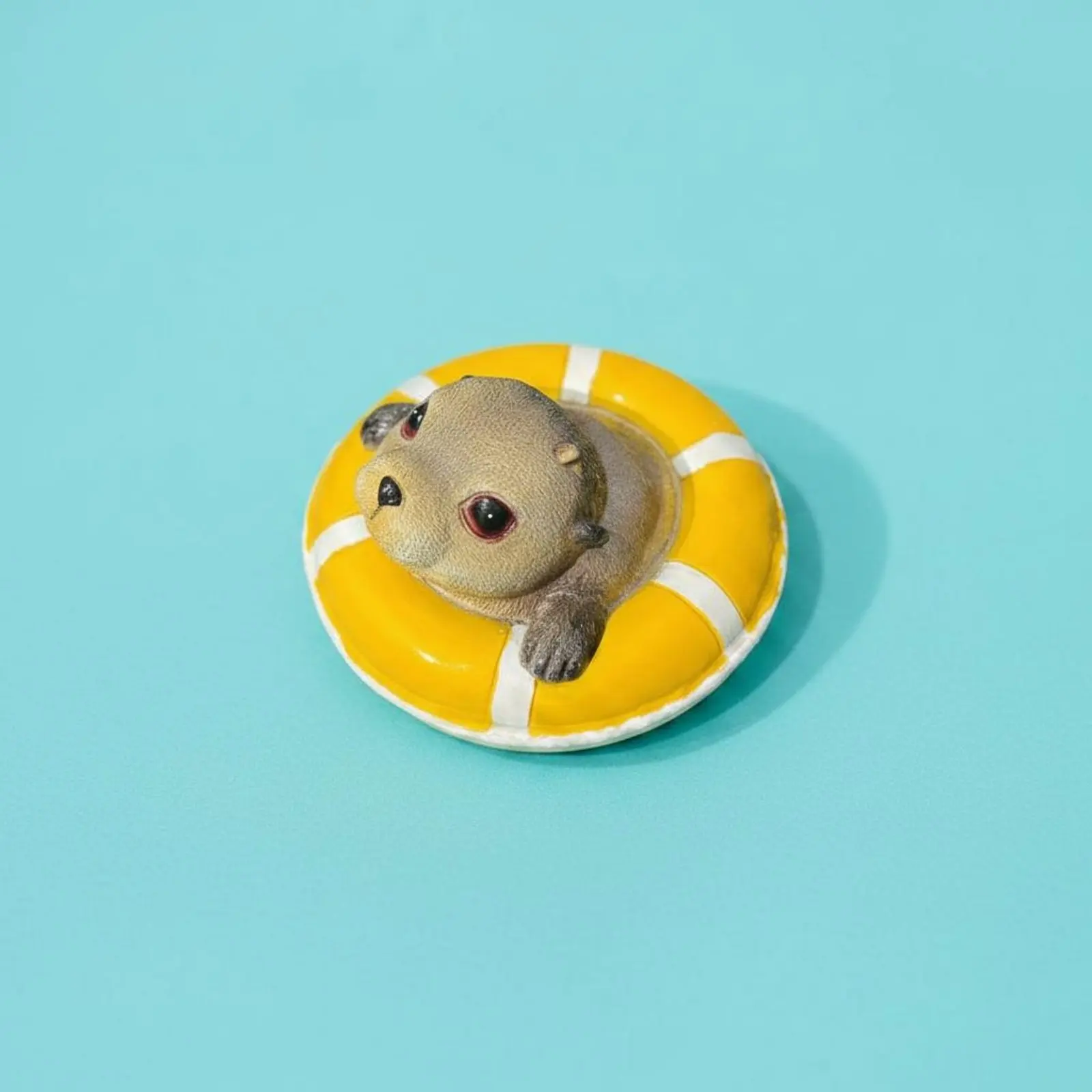 2 Pieces Floating Otter Sculpture with Life Preserver Easy to Clean Flotation Life Preserver Creature Statue Pond Ornament view 5