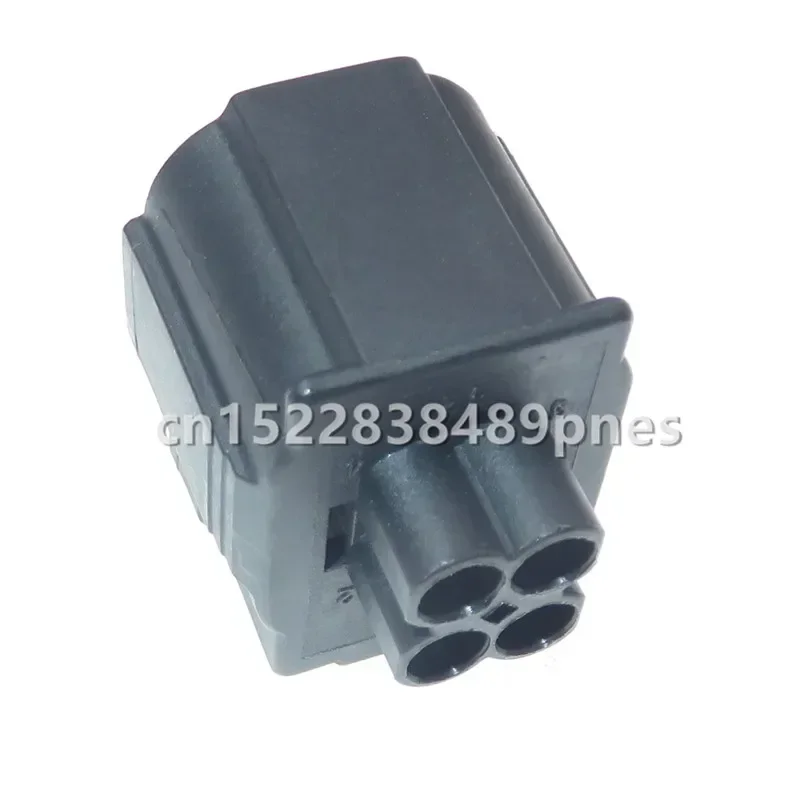 4 Pole Electircal Auto Waterproof Socket For Car Wiring Harness Connector